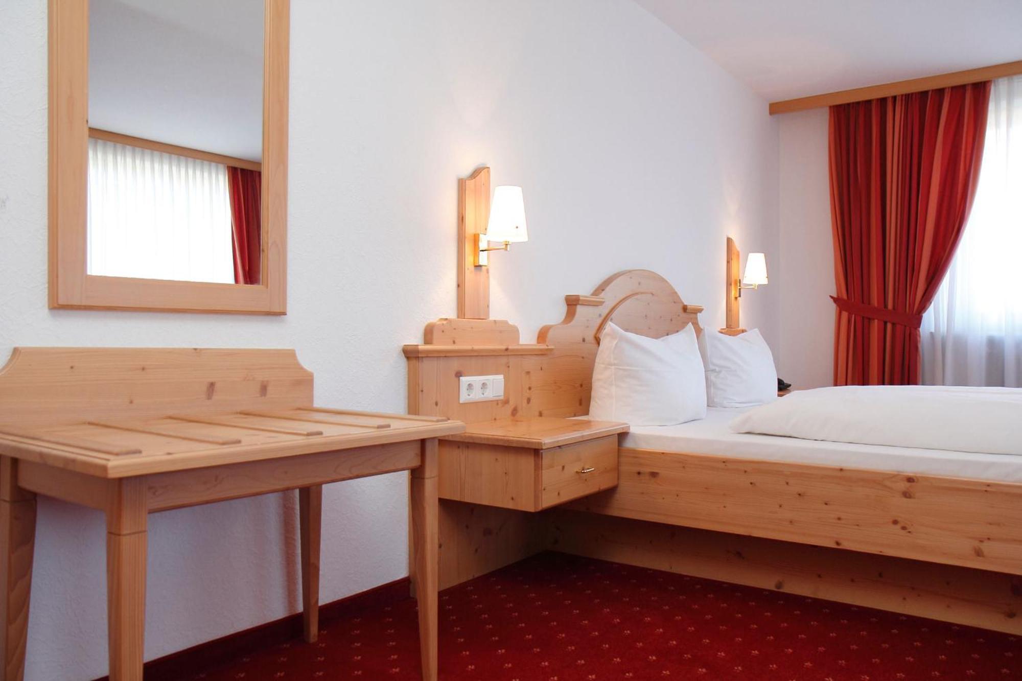 Parkhotel Waldlust Häusern Extérieur photo